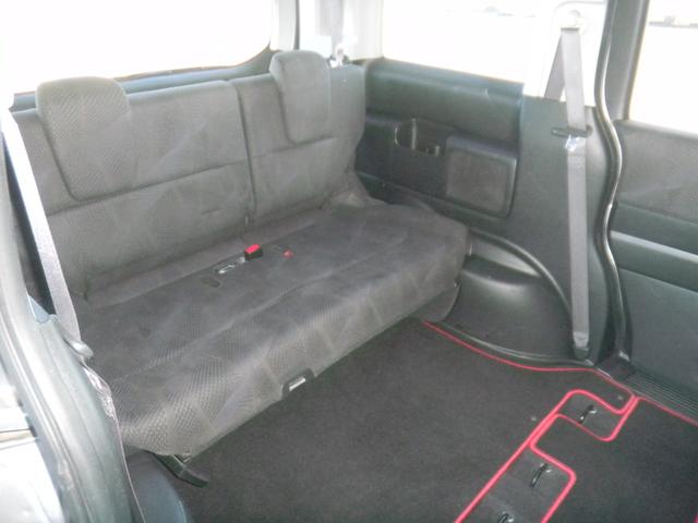 ステップワゴンスパーダ Ｚ　ＨＤＤナビエディション　両側パワースライドドア　ＨＤＤナビ　フルセグテレビ　フリップダウンモニター　バックカメラ　ブルートゥース対応　スマートキー　ＨＩＤ　ビルトインＥＴＣ（18枚目）