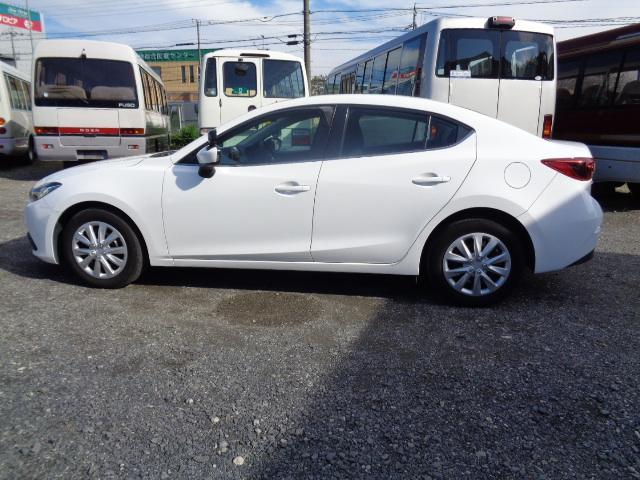 アクセラ 教習車両 1600ccガソリン Z6エンジン 5MT 2WD 走行距離60,127km 補助席ブレーキ除去可(7枚目)