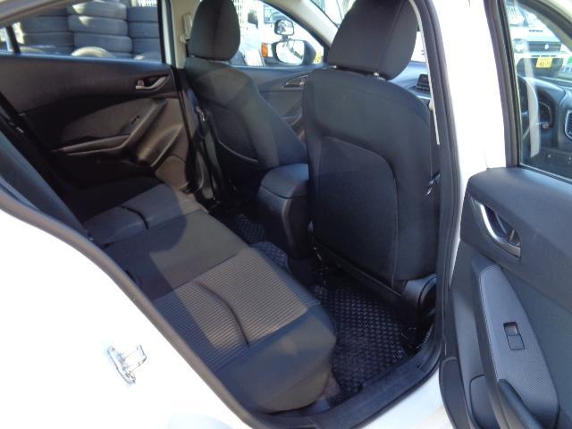 アクセラ 教習車両 1600ccガソリン Z6エンジン 5MT 2WD 走行距離60,127km 補助席ブレーキ除去可(24枚目)