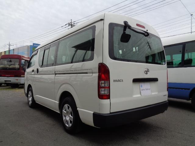 ハイエースワゴン ＤＸ　２ＷＤ　ＤＸ　２７００ｃｃ　２ＴＲノンターボエンジン　ＤＸ　総走行距離２４０，３９２ｋｍ　　　デュアルエアバッグ　社外カーテン　ＣＤ　カセット　時計　ホイールキャップ４枚　ミドルルーフ　１０人乗り（4枚目）