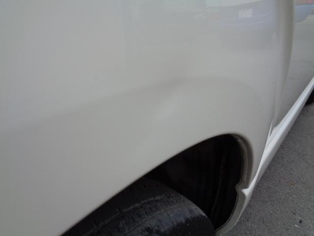 ハイエースワゴン ＤＸ　２ＷＤ　ＤＸ　２７００ｃｃ　２ＴＲノンターボエンジン　ＤＸ　総走行距離２４０，３９２ｋｍ　　　デュアルエアバッグ　社外カーテン　ＣＤ　カセット　時計　ホイールキャップ４枚　ミドルルーフ　１０人乗り（16枚目）