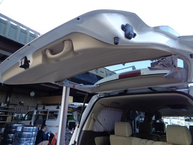 アルファードV MXトレゾアアルカンターラバージョン MXトレゾアアルカンターラバージョン 1MZ 3000ccガソリン 8人乗り 5ドア MNH10W 取説 ワンセグTV バックモニター ナビ アルミホイール 左リア自動ドア 時計 空気清浄機 ETC(11枚目)