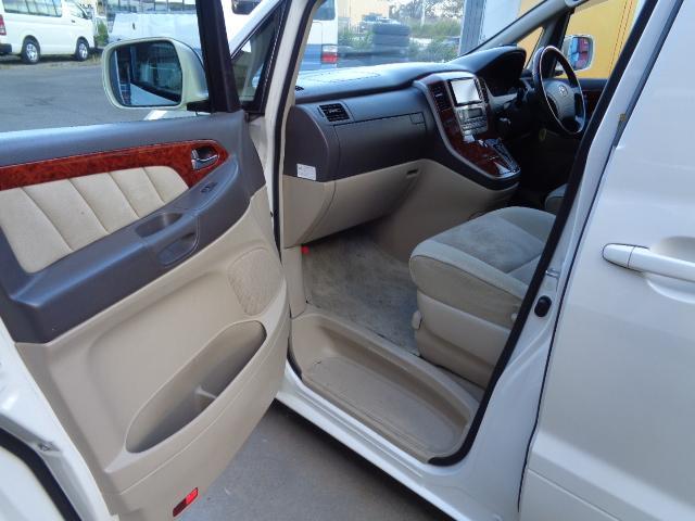 アルファードV MXトレゾアアルカンターラバージョン MXトレゾアアルカンターラバージョン 1MZ 3000ccガソリン 8人乗り 5ドア MNH10W 取説 ワンセグTV バックモニター ナビ アルミホイール 左リア自動ドア 時計 空気清浄機 ETC(13枚目)