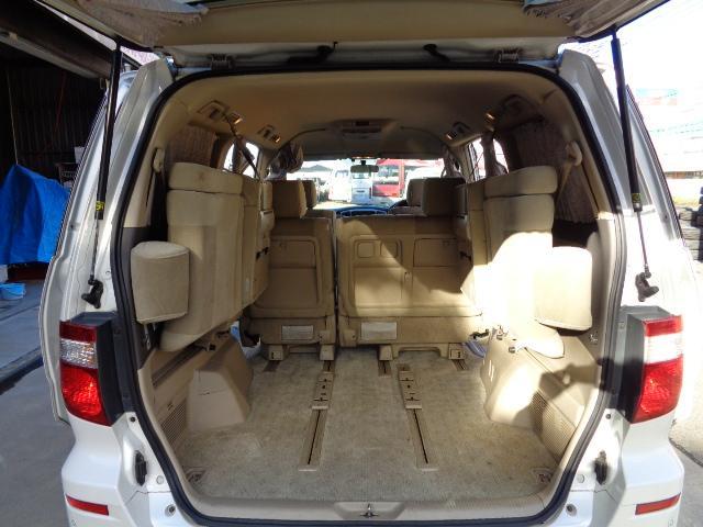 アルファードV MXトレゾアアルカンターラバージョン MXトレゾアアルカンターラバージョン 1MZ 3000ccガソリン 8人乗り 5ドア MNH10W 取説 ワンセグTV バックモニター ナビ アルミホイール 左リア自動ドア 時計 空気清浄機 ETC(16枚目)