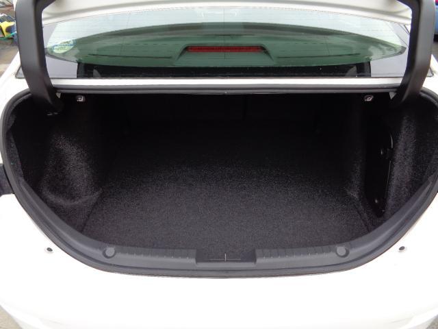 アクセラ 教習車両 教習車両 1600ccガソリン Z6エンジン 5MT 2WD 走行距離61,658km 補助ブレーキ除去可(17枚目)