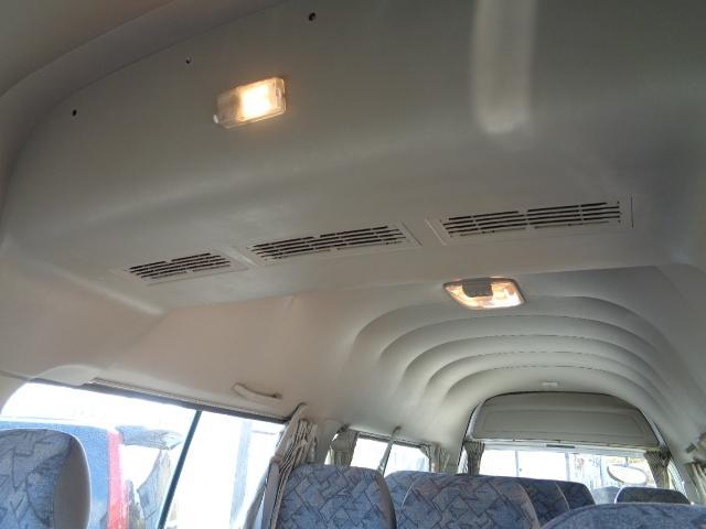 キャラバン 2400ccKA24ノンターボガソリンエンジン 10人乗り送迎車両 デュアルエアコン ABS リクライニングモケットシート カセット 時計 ホイールキャップ ハイルーフ ETC センタードアロック(40枚目)