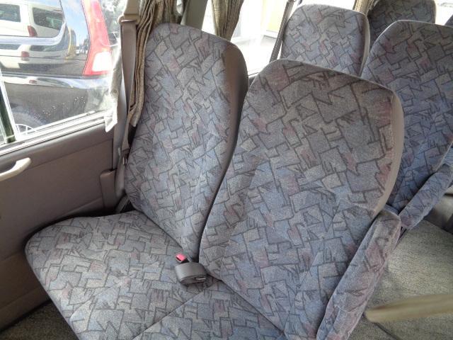 キャラバン 2400ccKA24ノンターボガソリンエンジン 10人乗り送迎車両 デュアルエアコン ABS リクライニングモケットシート カセット 時計 ホイールキャップ ハイルーフ ETC センタードアロック(55枚目)