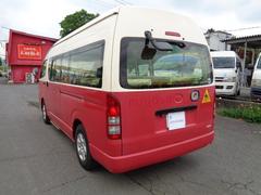 園児バス・福祉車両も扱っております。 5