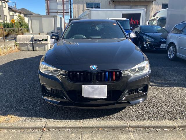 3シリーズ 320d Mスポーツ フロントスポイラー トランクスポイラー ディーゼル ツインタワーターボ プッシュスタート スマートキー スペアキー 純正マルチナビ ETC パワーシート ヘッドライトクリア加工済 禁煙車(4枚目)