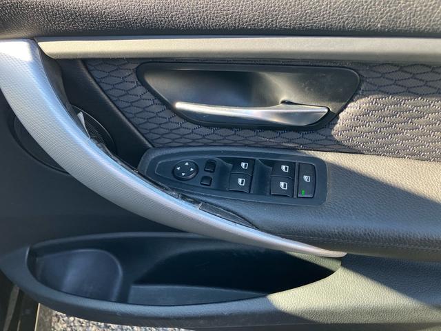 3シリーズ 320d Mスポーツ フロントスポイラー トランクスポイラー ディーゼル ツインタワーターボ プッシュスタート スマートキー スペアキー 純正マルチナビ ETC パワーシート ヘッドライトクリア加工済 禁煙車(9枚目)