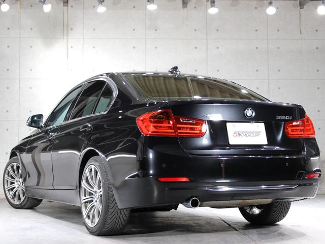 3シリーズ 320i xDrive ラグジュアリー CarPlay/ナビゲーション/ベージュ革シート/Bカメラ/キセノンヘッドライト/社外18インチAW/ミラーETC/バックソナー/Pシート/シートH/シートM/ブルートゥース/フロントスポイラー/禁煙(5枚目)