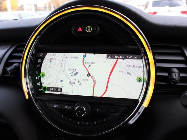 クーパーD 新車保証 禁煙車 純正HDDタッチナビ LEDヘッド バックカメラ 前後センサー インテリセーフティ コンフォートアクセス ETC 取説 記録簿 スペアキー MINIカーテシライト Bluetooth(35枚目)