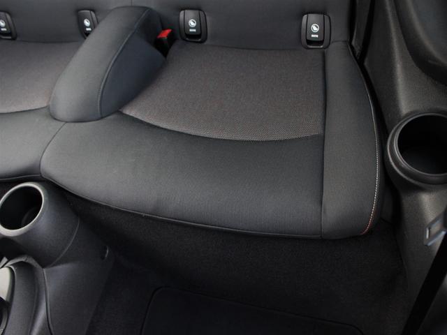 クーパーD 新車保証 禁煙車 純正HDDタッチナビ LEDヘッド バックカメラ 前後センサー インテリセーフティ コンフォートアクセス ETC 取説 記録簿 スペアキー MINIカーテシライト Bluetooth(49枚目)