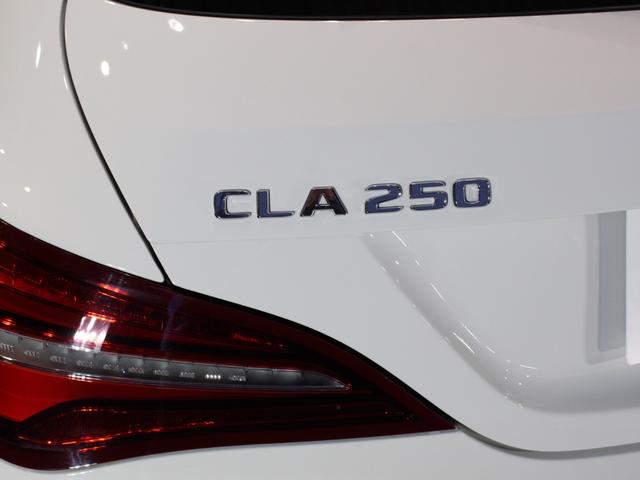 ＣＬＡクラス シューティングブレーク ＣＬＡ２５０シュポルト４マチックシュティングブレーク　後期・１オーナー・４ＷＤ・キーレスゴー・純正ナビＢカメラ・フルセグ・ＬＥＤライト・ディスタンスパイロット・リアＰゲート・シートヒーター・パドルシフト・Ｐシート・シートメモリー・１８アルミ・ＥＴＣ２０（53枚目）