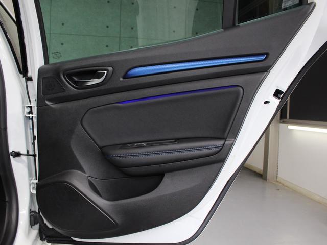 メガーヌ ＧＴ　１オーナー／ＣａｒＰｌａｙ／ＬＥＤヘッドライト／車線逸脱警告／衝突ブレーキ／ブラインドスポット／Ｂｌｕｅｔｏｏｔｈ／シートヒーター／純正１８ＡＷ（34枚目）
