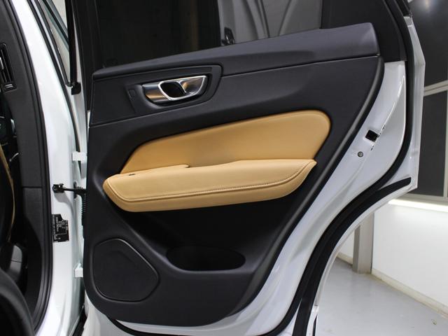 ＸＣ６０ Ｔ５　ＡＷＤ　モーメンタム　キャメルレザー／ＣａｒＰｌａｙ／純正ナビ／全方位カメラ／ＬＥＤライト／ＡＣＣ／レーンキープ／ブラインドスポット／電動トランク／純正１８ＡＷ／Ｂｌｕｅｔｏｏｔｈ／（33枚目）