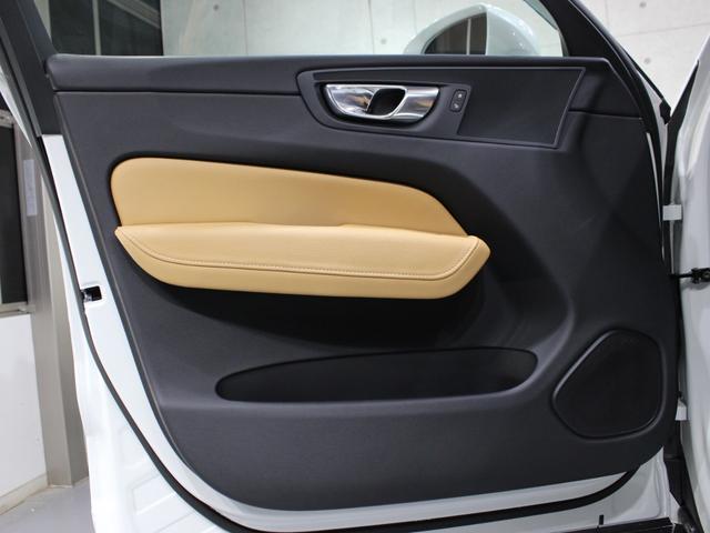 ＸＣ６０ Ｔ５　ＡＷＤ　モーメンタム　キャメルレザー／ＣａｒＰｌａｙ／純正ナビ／全方位カメラ／ＬＥＤライト／ＡＣＣ／レーンキープ／ブラインドスポット／電動トランク／純正１８ＡＷ／Ｂｌｕｅｔｏｏｔｈ／（34枚目）