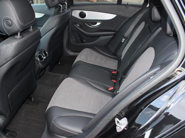 Cクラスステーションワゴン C180ステーションワゴン アバンギャルド(10枚目)