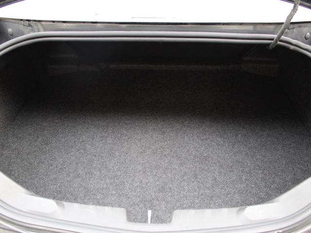 シボレーカマロ LT RS 正規ディーラー車 黒革 社外ナビ 地デジ バックカメラ スペアキー ヘッドUPD 後方センサー クルコン パワーシート(11枚目)