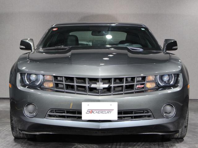 シボレーカマロ LT RS 正規ディーラー車 黒革 社外ナビ 地デジ バックカメラ スペアキー ヘッドUPD 後方センサー クルコン パワーシート(12枚目)