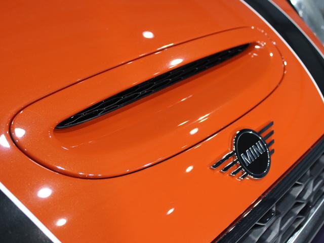 MINI クーパーS 1オーナー/純正ナビゲーション/地デジ/バックカメラ/コーナーセンサー/LEDヘッドライト/ACC/衝突警告/コンフォートアクセス/パドル/ブルートゥース/ミラーETC/アームレスト/禁煙/(58枚目)