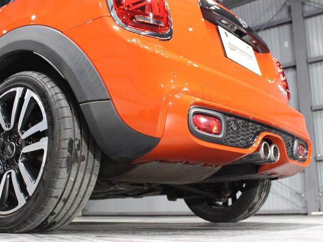 MINI クーパーS 1オーナー/純正ナビゲーション/地デジ/バックカメラ/コーナーセンサー/LEDヘッドライト/ACC/衝突警告/コンフォートアクセス/パドル/ブルートゥース/ミラーETC/アームレスト/禁煙/(69枚目)