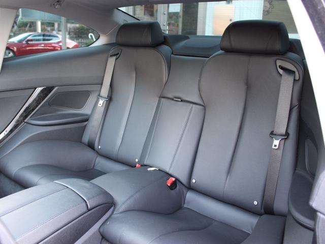 ６シリーズ ６４０ｉクーペ　黒革　サンルーフ　純正ナビ　走行ＴＶ　ＬＥＤヘッド　Ｂｌｕｅｔｏｏｔｈ　ＥＴＣ　パワーシートヒーター　取説　記録簿　スペアキー　パドルシフト（12枚目）