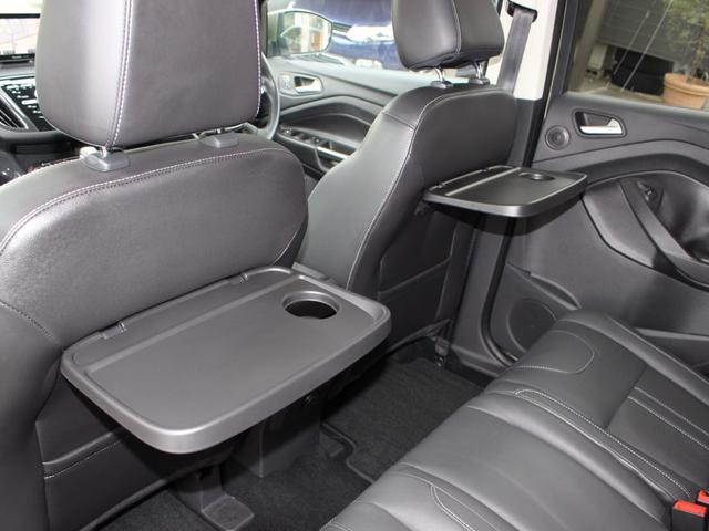 クーガ タイタニアム 4WD・サンルーフ・黒レザー・純正ナビBカメラ・サイドカメラ・前後ドラレコ・キセノン・シートヒーター・クルーズC・リアPゲート・18アルミ・Bトゥース・USB・コーナーセンサー・Pシート・18アルミ(32枚目)