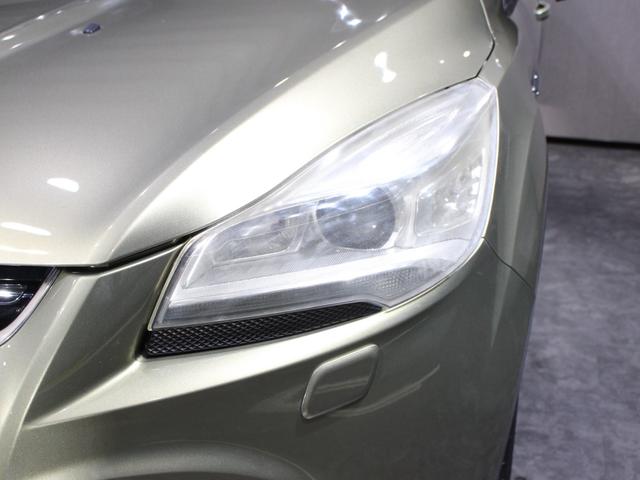 クーガ タイタニアム 4WD・サンルーフ・黒レザー・純正ナビBカメラ・サイドカメラ・前後ドラレコ・キセノン・シートヒーター・クルーズC・リアPゲート・18アルミ・Bトゥース・USB・コーナーセンサー・Pシート・18アルミ(37枚目)