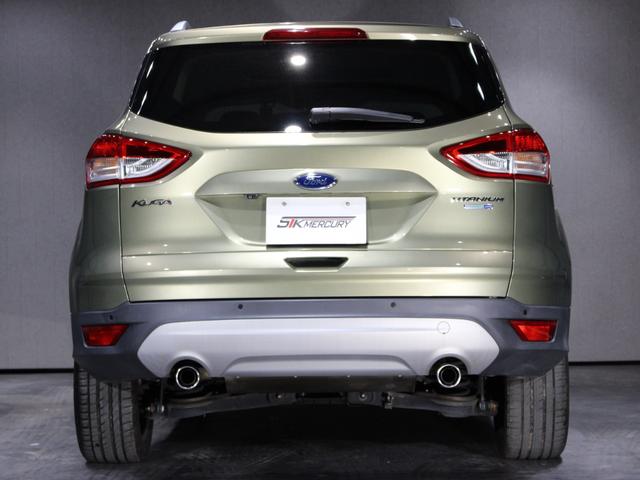 クーガ タイタニアム 4WD・サンルーフ・黒レザー・純正ナビBカメラ・サイドカメラ・前後ドラレコ・キセノン・シートヒーター・クルーズC・リアPゲート・18アルミ・Bトゥース・USB・コーナーセンサー・Pシート・18アルミ(44枚目)