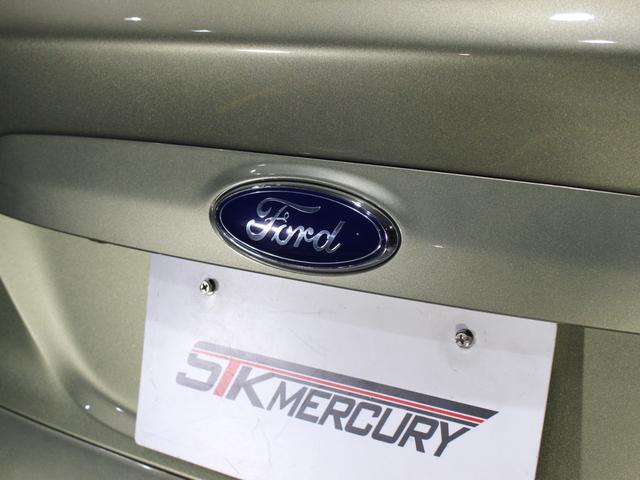 クーガ タイタニアム 4WD・サンルーフ・黒レザー・純正ナビBカメラ・サイドカメラ・前後ドラレコ・キセノン・シートヒーター・クルーズC・リアPゲート・18アルミ・Bトゥース・USB・コーナーセンサー・Pシート・18アルミ(48枚目)