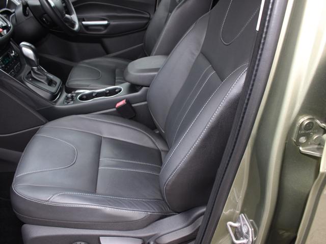 クーガ タイタニアム 4WD・サンルーフ・黒レザー・純正ナビBカメラ・サイドカメラ・前後ドラレコ・キセノン・シートヒーター・クルーズC・リアPゲート・18アルミ・Bトゥース・USB・コーナーセンサー・Pシート・18アルミ(54枚目)