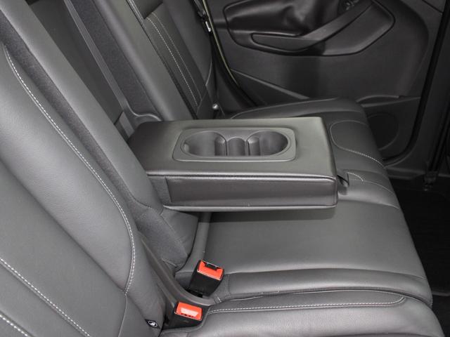 クーガ タイタニアム 4WD・サンルーフ・黒レザー・純正ナビBカメラ・サイドカメラ・前後ドラレコ・キセノン・シートヒーター・クルーズC・リアPゲート・18アルミ・Bトゥース・USB・コーナーセンサー・Pシート・18アルミ(57枚目)