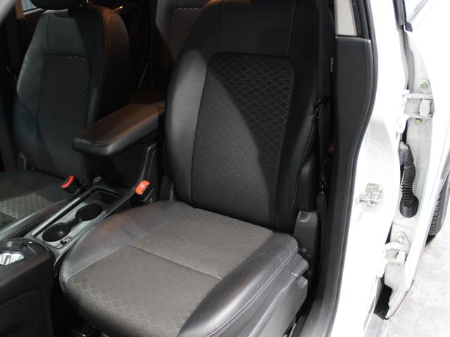 シボレーキャプティバ ベースグレード 後期モデル/CarPlay/ハーフレザー/バックカメラ/Bluetooth/純正19AW/(12枚目)