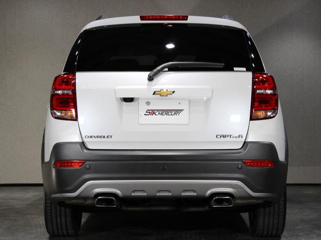 シボレーキャプティバ ベースグレード 後期モデル/CarPlay/ハーフレザー/バックカメラ/Bluetooth/純正19AW/(17枚目)