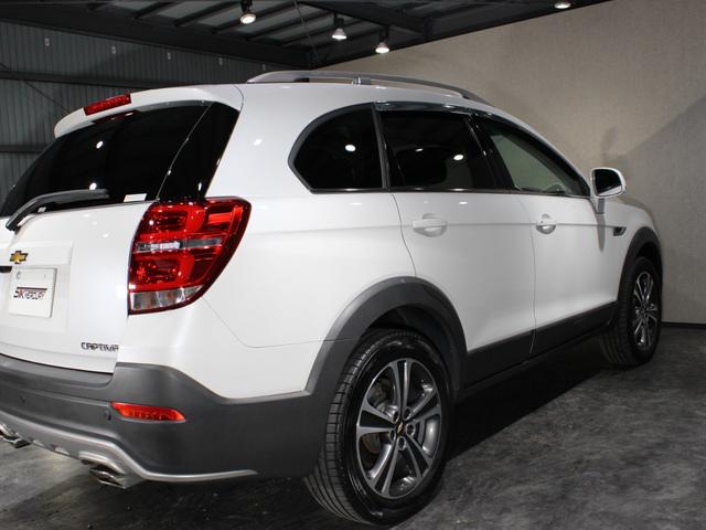 シボレーキャプティバ ベースグレード 後期モデル/CarPlay/ハーフレザー/バックカメラ/Bluetooth/純正19AW/(30枚目)