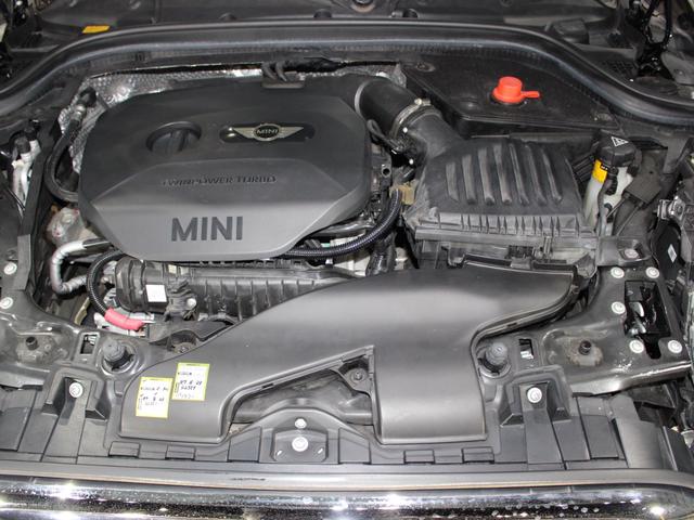 MINI クーパー 純正ナビBカメラ・タイヤ4本新品(7枚目)