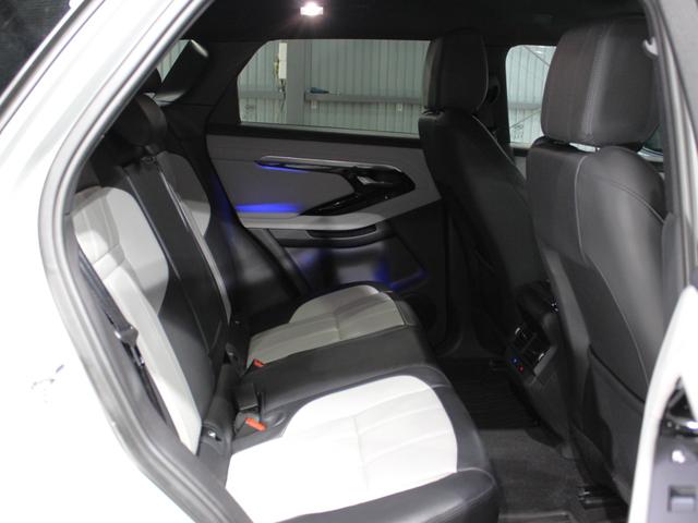 レンジローバーイヴォーク R-ダイナミック SE P250 純正ナビ/CarPlay/ツートン革シート/360度カメラ/ACC/AEB/レーンA/ステアリングA/パーキングA/BSM/デジタルインナーミラー/20AW/Pトランク/ETC/パドル/シートH/禁煙(9枚目)