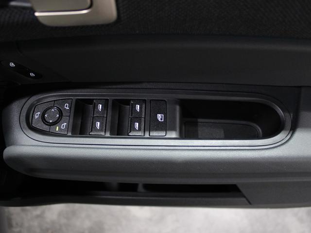 MINI カントリーマンC クラシック・トリム ディーラーデモカー/純正ナビ/トップビュー/ACC/衝突警告/BSM/レーンA/LEDライト/ミラーETC/ステアリングアシスト/パーキングアシスト/ワイヤレス充電/アンビエント/シートステアリングH(25枚目)