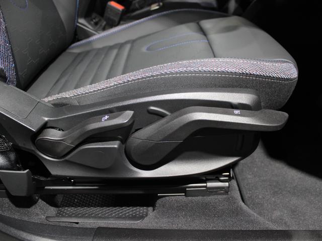 MINI カントリーマンC クラシック・トリム ディーラーデモカー/純正ナビ/トップビュー/ACC/衝突警告/BSM/レーンA/LEDライト/ミラーETC/ステアリングアシスト/パーキングアシスト/ワイヤレス充電/アンビエント/シートステアリングH(29枚目)