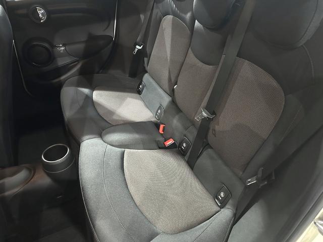 ＭＩＮＩ ワン　１オーナー／純正ナビゲーション／ＥＴＣ／ブルートゥース／ＡＵＸ／ＵＳＢ／１５インチＡＷ／キーレス／電動ドアミラー／取説・保証書・スペアキー有／（12枚目）