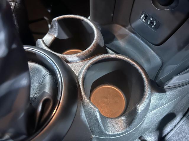 ＭＩＮＩ ワン　１オーナー／純正ナビゲーション／ＥＴＣ／ブルートゥース／ＡＵＸ／ＵＳＢ／１５インチＡＷ／キーレス／電動ドアミラー／取説・保証書・スペアキー有／（20枚目）