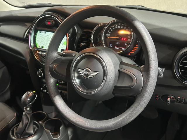 ＭＩＮＩ ワン　１オーナー／純正ナビゲーション／ＥＴＣ／ブルートゥース／ＡＵＸ／ＵＳＢ／１５インチＡＷ／キーレス／電動ドアミラー／取説・保証書・スペアキー有／（22枚目）