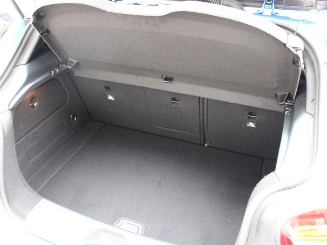 Ａクラス Ａ１８０　禁煙車　レーダーセーフティ　純正ナビ　ドラレコ　ＣａｒＰｌａｙ　バックカメラ　地デジ　ＥＴＣ　ＬＥＤヘッド　パドルシフト　ブラスポ　シートヒーター　キーレスゴー（12枚目）