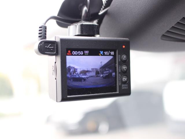 Ａクラス Ａ１８０　禁煙車　レーダーセーフティ　純正ナビ　ドラレコ　ＣａｒＰｌａｙ　バックカメラ　地デジ　ＥＴＣ　ＬＥＤヘッド　パドルシフト　ブラスポ　シートヒーター　キーレスゴー（19枚目）