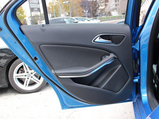 Ａクラス Ａ１８０　禁煙車　レーダーセーフティ　純正ナビ　ドラレコ　ＣａｒＰｌａｙ　バックカメラ　地デジ　ＥＴＣ　ＬＥＤヘッド　パドルシフト　ブラスポ　シートヒーター　キーレスゴー（30枚目）