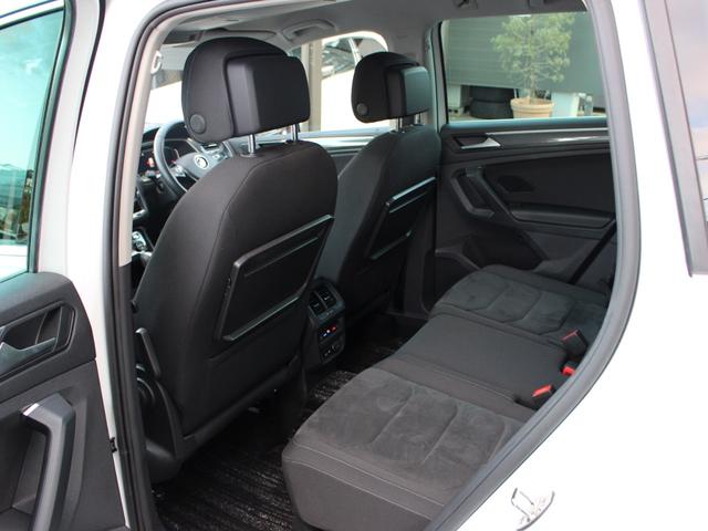 ティグアン ＴＤＩ　４モーション　ハイライン　純正ディスプロ　ヘッドＵＰＤ　全周囲カメラ　前後ドラレコ　走行ＴＶ　ＡＣＣ　ＣａｒＰｌａｙ　ＥＴＣ　ＬＥＤヘッド　前後シートヒーター　電動トランク（10枚目）