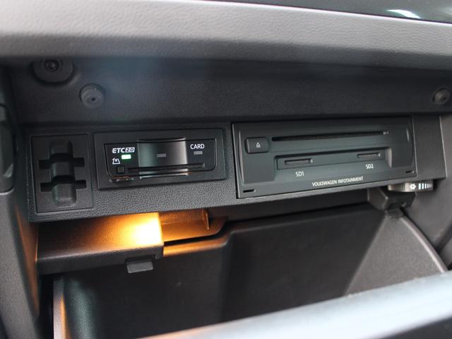 ティグアン ＴＤＩ　４モーション　ハイライン　純正ディスプロ　ヘッドＵＰＤ　全周囲カメラ　前後ドラレコ　走行ＴＶ　ＡＣＣ　ＣａｒＰｌａｙ　ＥＴＣ　ＬＥＤヘッド　前後シートヒーター　電動トランク（20枚目）