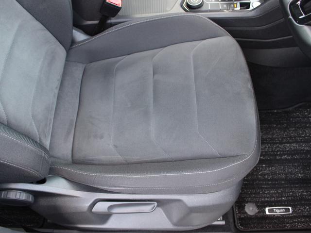 ティグアン ＴＤＩ　４モーション　ハイライン　純正ディスプロ　ヘッドＵＰＤ　全周囲カメラ　前後ドラレコ　走行ＴＶ　ＡＣＣ　ＣａｒＰｌａｙ　ＥＴＣ　ＬＥＤヘッド　前後シートヒーター　電動トランク（33枚目）