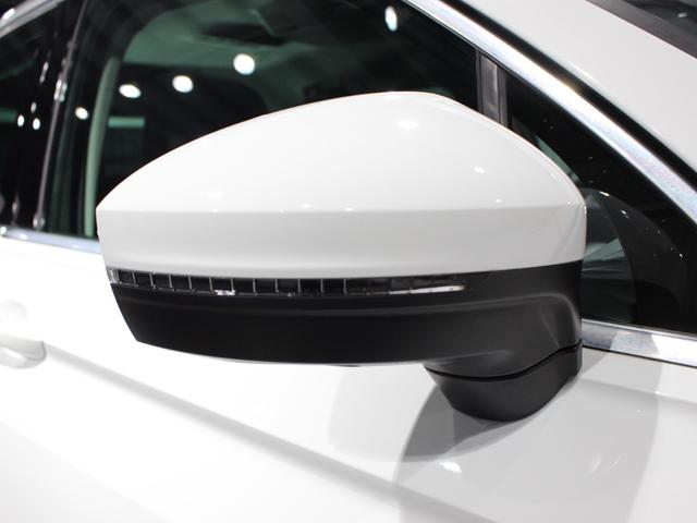 ティグアン ＴＤＩ　４モーション　ハイライン　純正ディスプロ　ヘッドＵＰＤ　全周囲カメラ　前後ドラレコ　走行ＴＶ　ＡＣＣ　ＣａｒＰｌａｙ　ＥＴＣ　ＬＥＤヘッド　前後シートヒーター　電動トランク（63枚目）